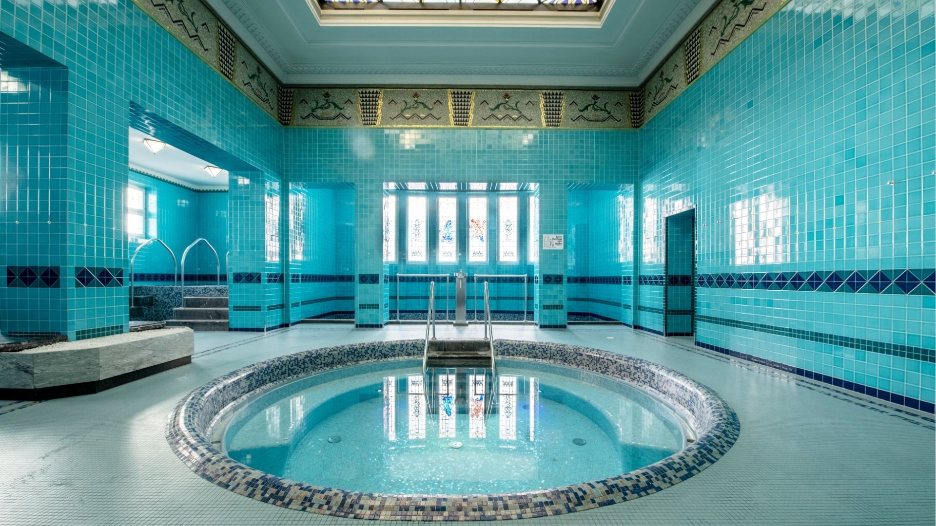 Dampfbad Salurner Straße