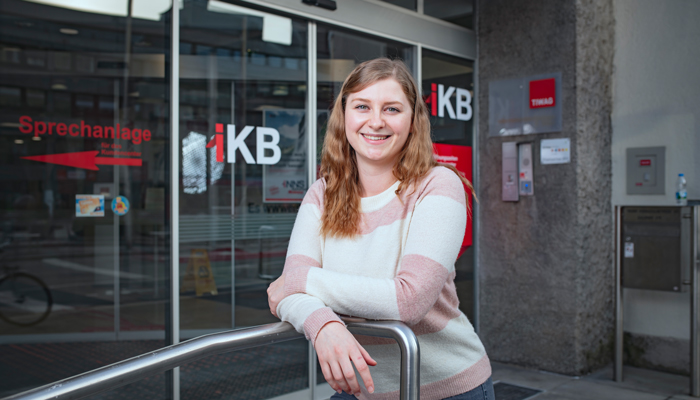 Mitarbeiterin Sabrina Stöckl Mitarbeiterin Sabrina Stöckl