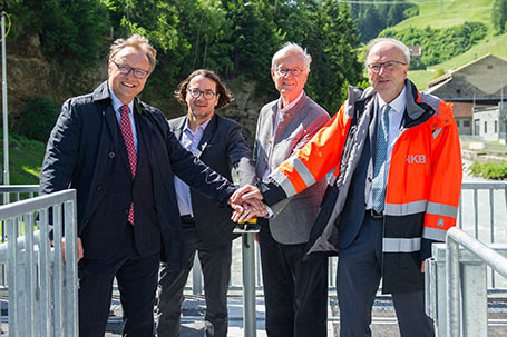 Vorstandsdirektor DI Thomas Gasser, Bereichsleiter Strom-Erzeugung DI Herbert Schmid, Aufsichtsratsvorsitzender Univ.-Prof. a. D. Dr. Manfried Gantner und Vorstandsvorsitzender DI Helmuth Müller.